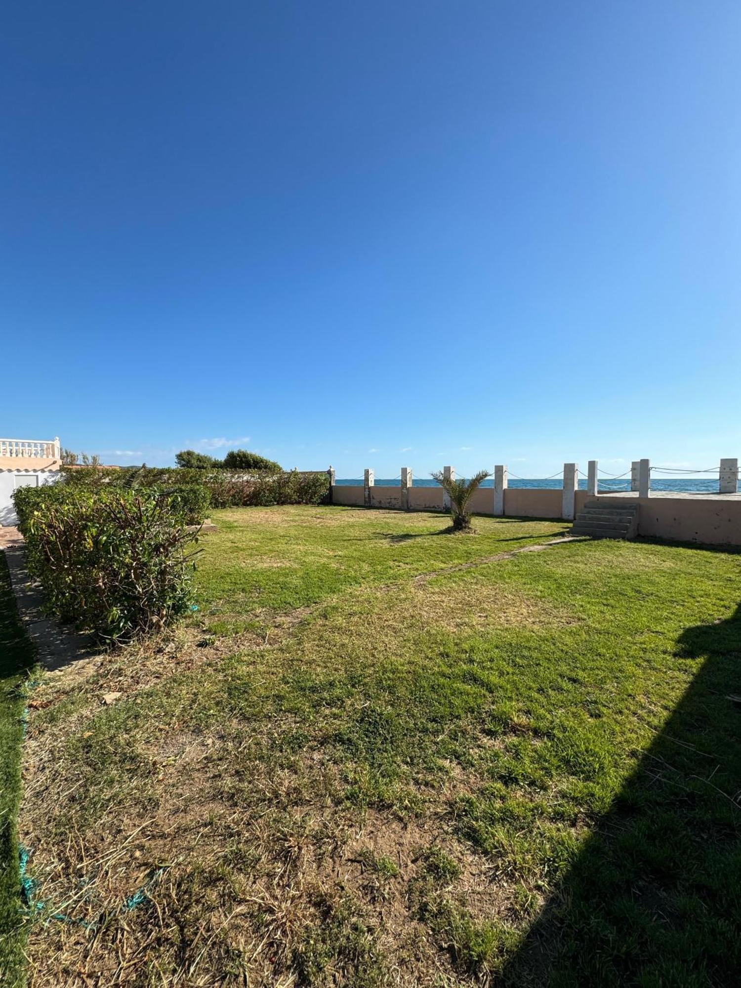 クリェラ Oasis En La Playa: Piscina Y Relaxヴィラ エクステリア 写真