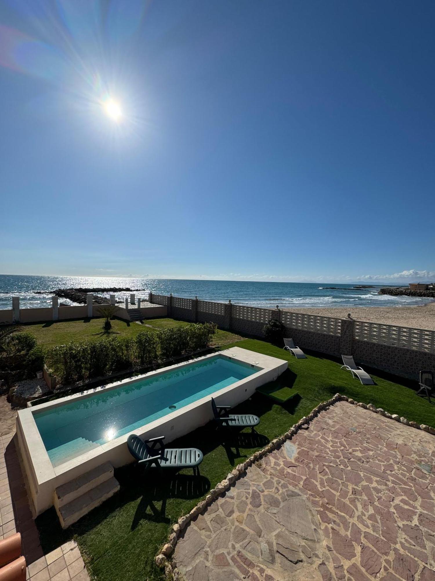 クリェラ Oasis En La Playa: Piscina Y Relaxヴィラ エクステリア 写真